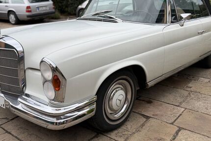 Mercedes-Benz 250 141.000 km 69.000 &euro; Dortmund 44267