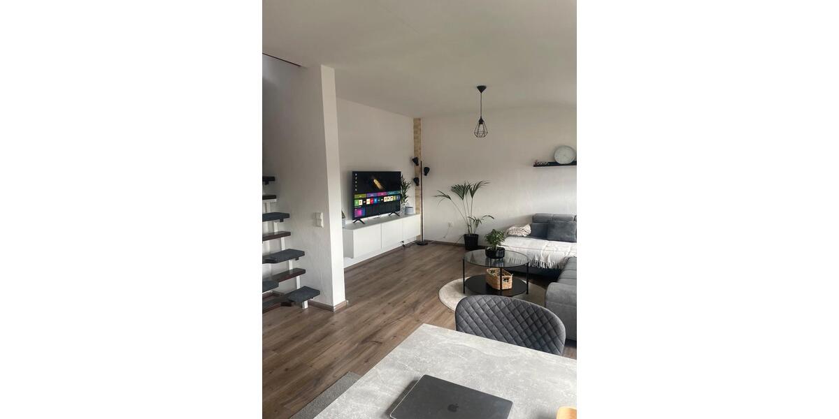 Dachgeschoßwohnung Lünen - 2 Zimmer, 60 m&sup2;, 590&euro; | Angebot:25085015