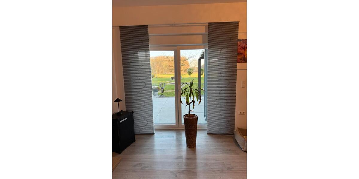 Erdgeschoßwohnung Kamen - 3 Zimmer, 125 m&sup2;, 1.490&euro; | Angebot:25892844