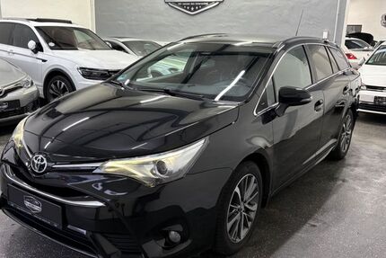 Toyota Avensis 227.100 km 7.795 &euro; Iserlohn 58638