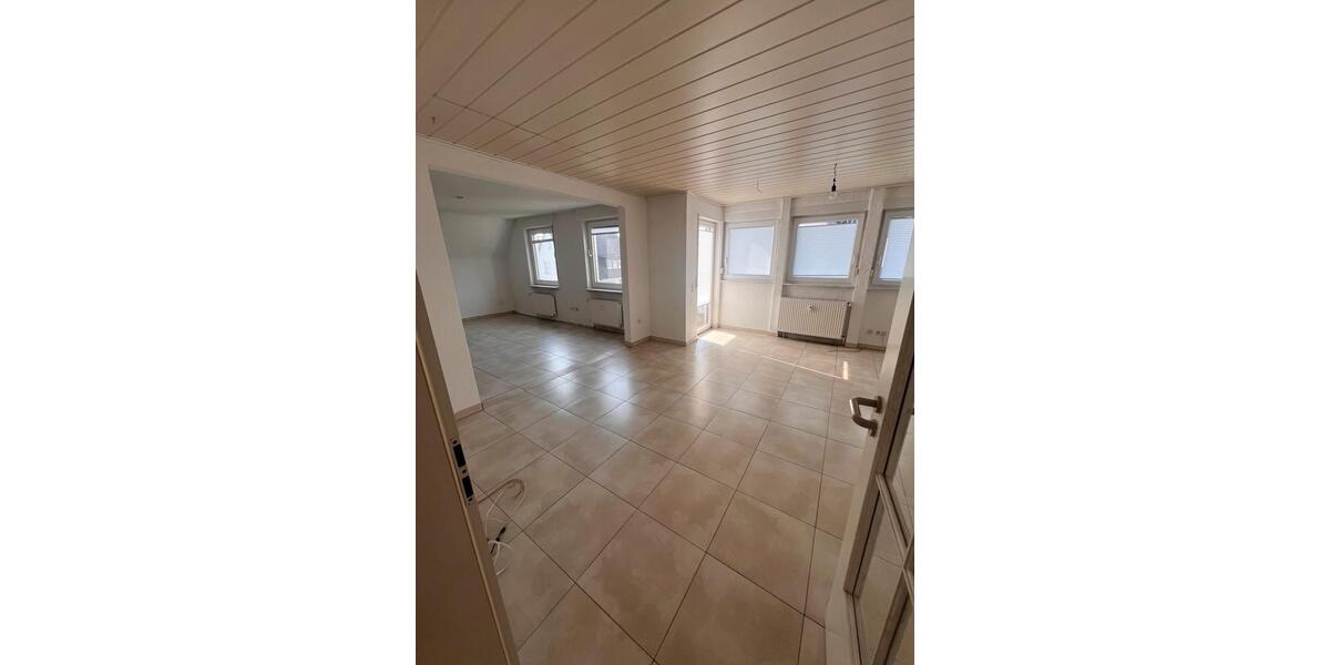 Etagenwohnung Menden (Sauerland) Bösperde - 3.5 Zimmer, 87 m&sup2;, 1.080&euro; | Angebot:26522808