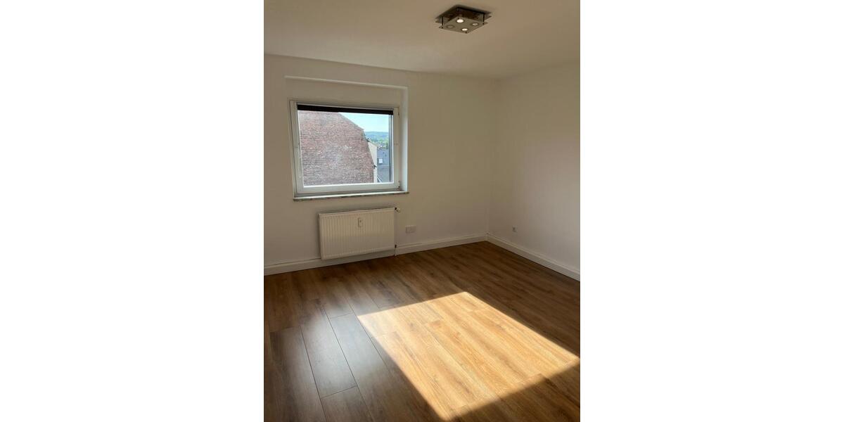 Etagenwohnung Schwerte - 4 Zimmer, 82 m&sup2;, 740&euro; | Angebot:25842738