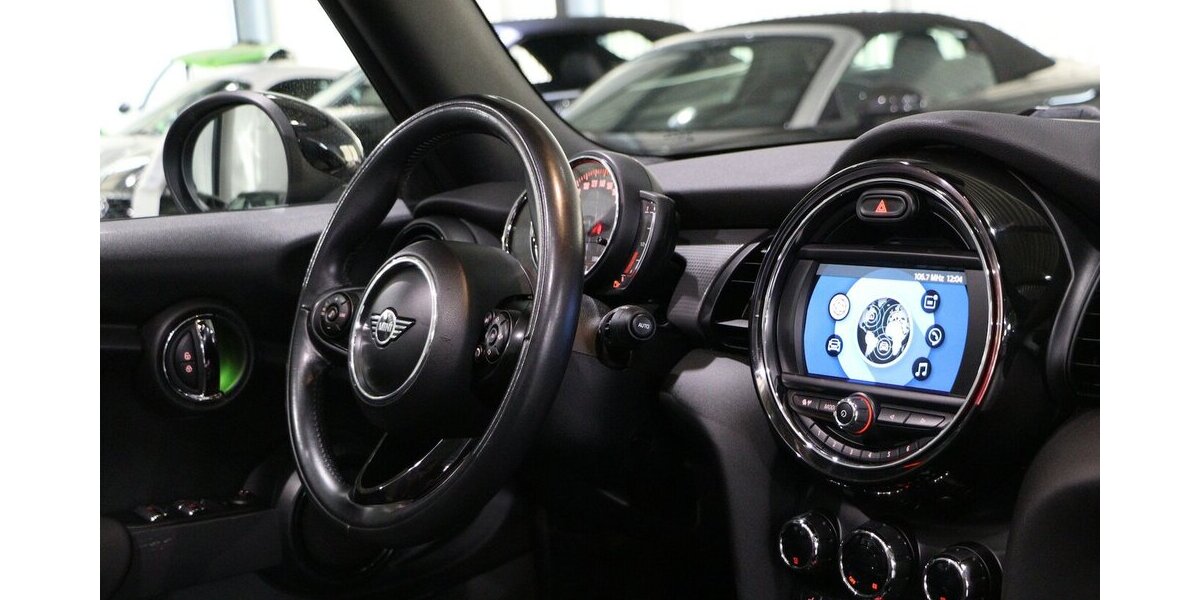 Mini Cooper Cabrio CHILLI CARBON BLACK EXCITETMENT 63.000 km 17.777 &euro; Hamm 59077