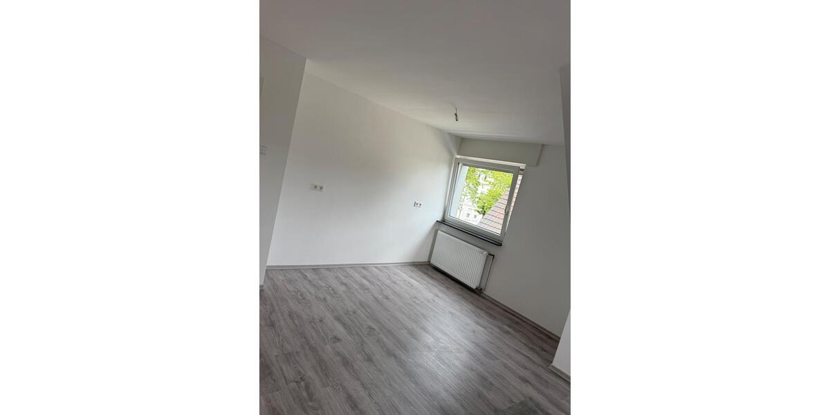 Dachgeschoßwohnung Menden (Sauerland) Bösperde - 3 Zimmer, 90 m&sup2;, 1.220&euro; | Angebot:26612608