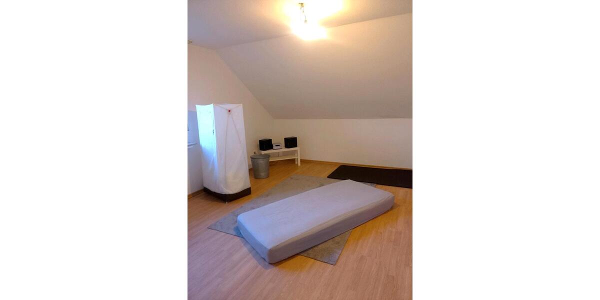 Dachgeschoßwohnung Bergkamen - 2 Zimmer, 70 m&sup2;, 460&euro; | Angebot:25924171