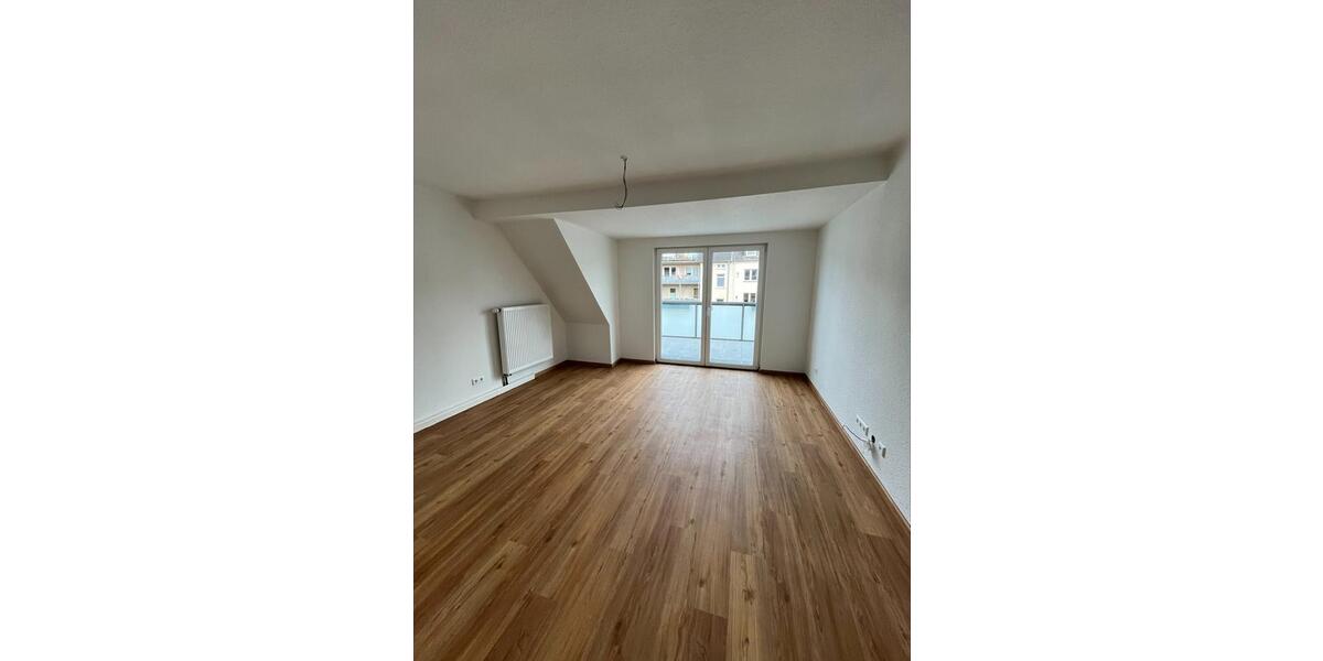 Dachgeschoßwohnung Dortmund Innenstadt West - 2.5 Zimmer, 50 m&sup2;, 591&euro; | Angebot:25644071