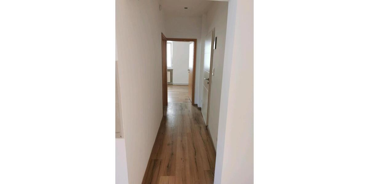 Etagenwohnung Iserlohn Sümmern - 3 Zimmer, 80 m&sup2;, 550&euro; | Angebot:26543520