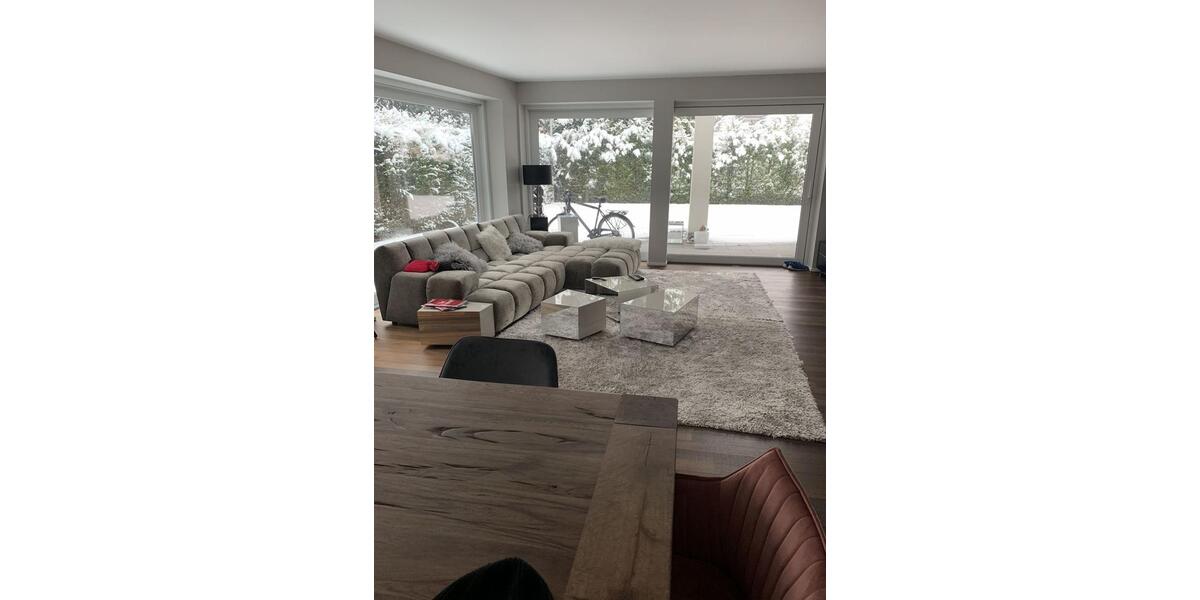 Erdgeschoßwohnung Dortmund Hombruch - 2.5 Zimmer, 114 m&sup2;, 1.750&euro; | Angebot:26661776