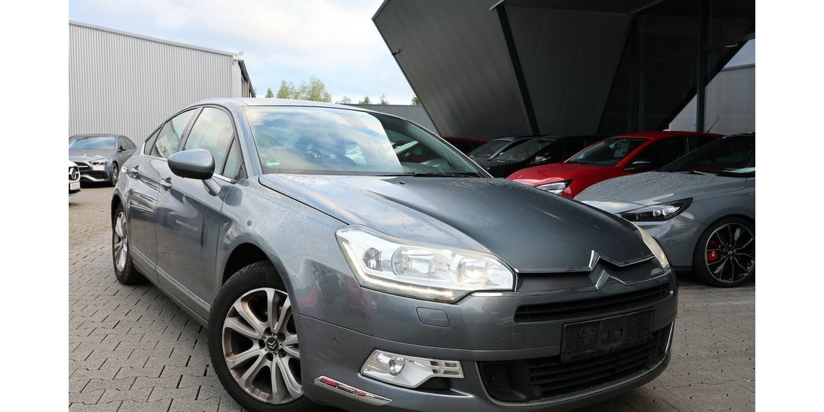 Citroen C5 2.0 HDI EXCLUSIVE / LEDER / NAVI+ 180.000 km 2.902 &euro; Hamm 59077