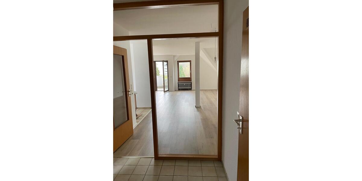 Dachgeschoßwohnung Dortmund Brackel - 1.5 Zimmer, 56 m&sup2;, 560&euro; | Angebot:24877660