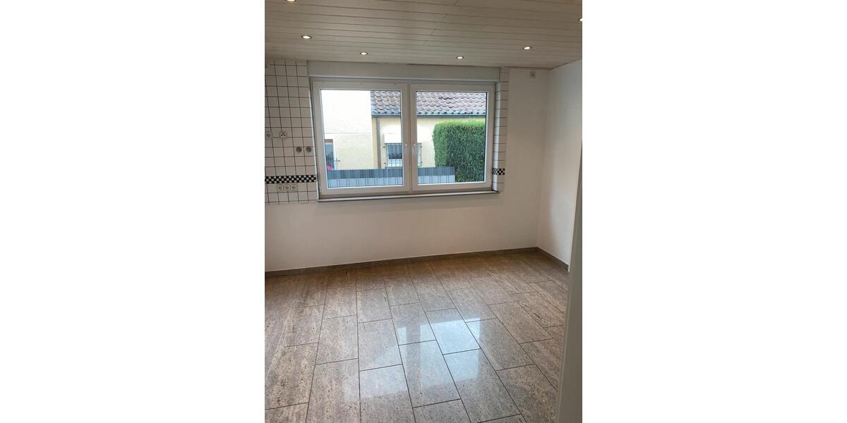 Erdgeschoßwohnung Dortmund Aplerbeck - 2 Zimmer, 100 m&sup2;, 1.200&euro; | Angebot:26648883