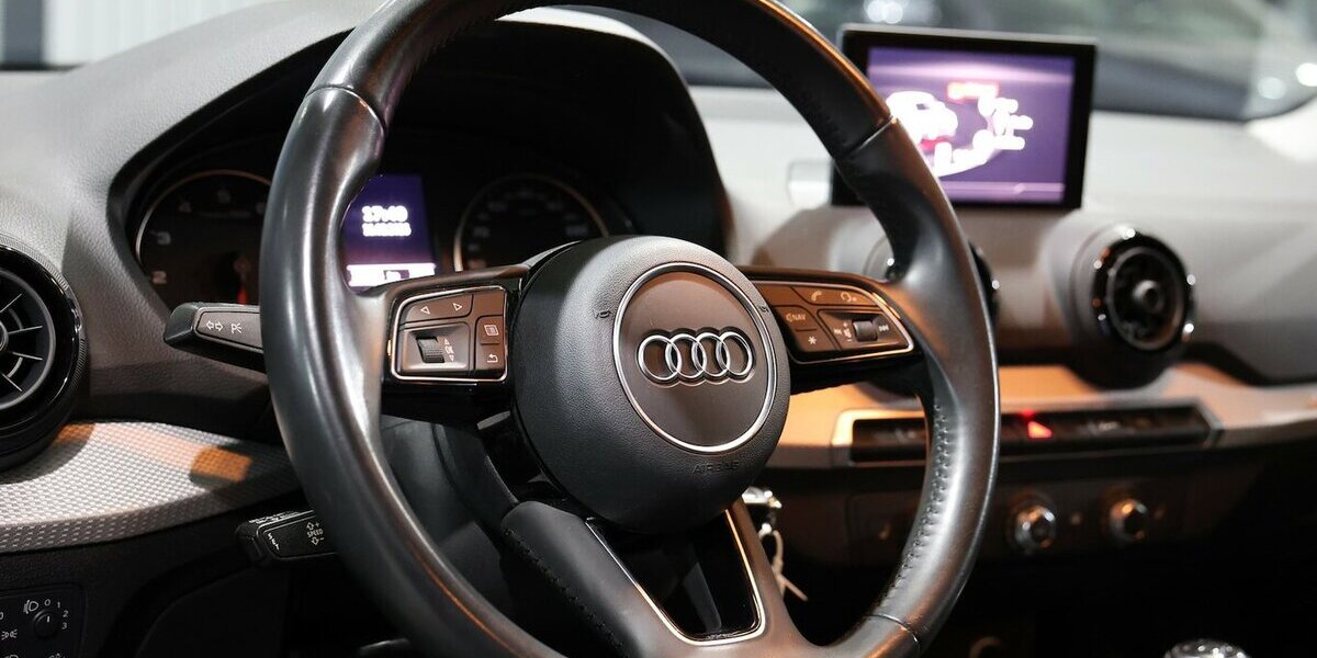 Audi Q2 1.4 TFSI SPORT / 1.HAND / ABN.AHK / PDC / SHZ 138.000 km 13.222 &euro; Hamm 59077