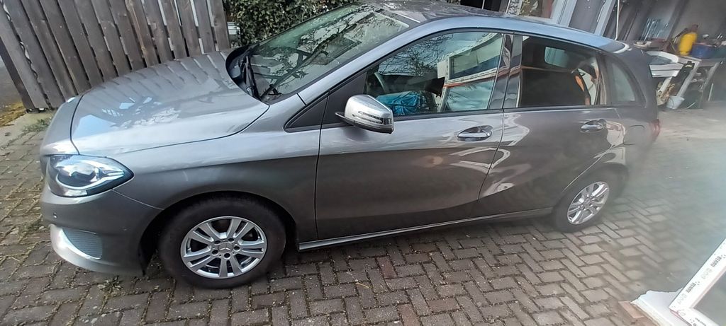 Mercedes-Benz B 180 156.500 km 8.750 &euro; Dortmund 44309