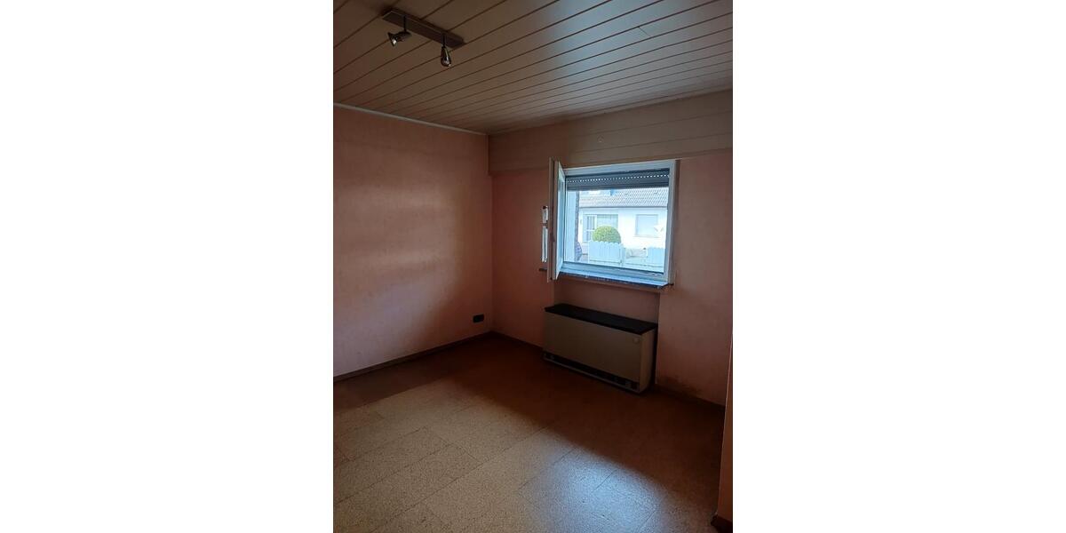 Einfamilienhaus Menden (Sauerland) Bösperde - 10 Zimmer, 266 m&sup2;, 279.000&euro; | Angebot:25841987