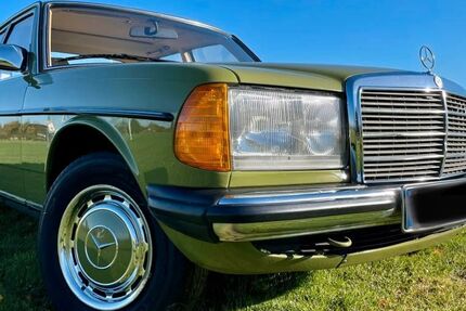 Mercedes-Benz 200 63.500 km 16.000 &euro; Fröndenberg 58730