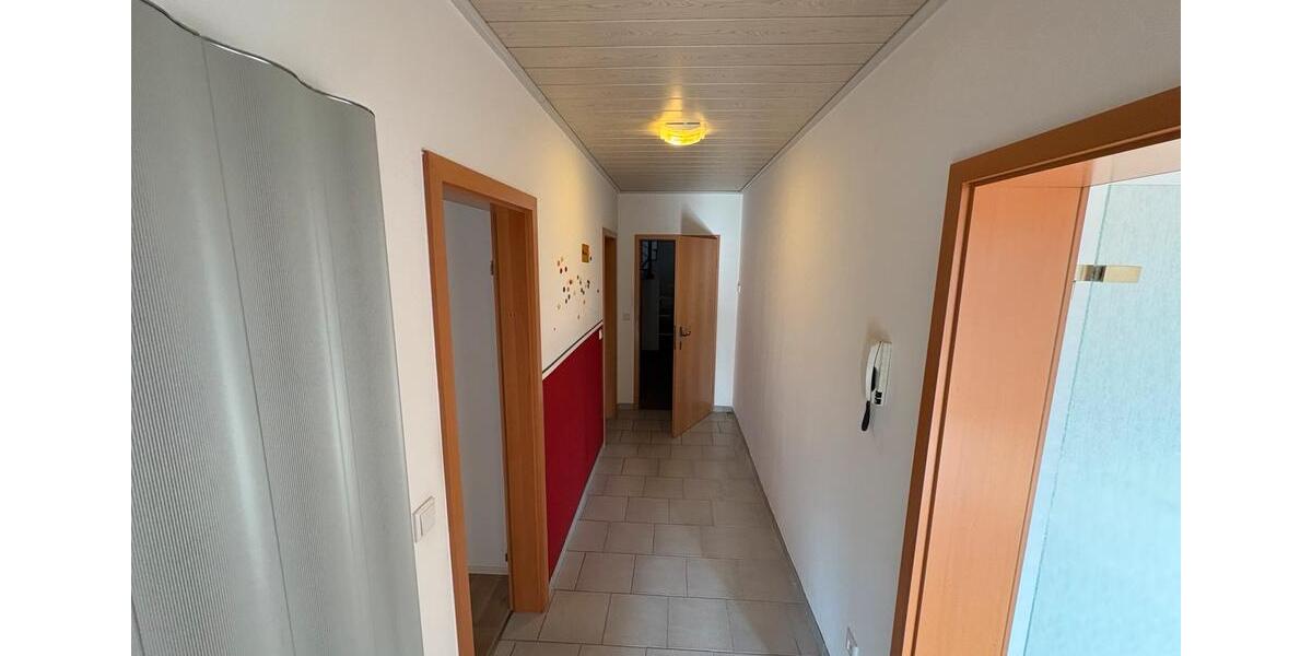Etagenwohnung Wickede (Ruhr) - 2 Zimmer, 70 m&sup2;, 630&euro; | Angebot:25976743