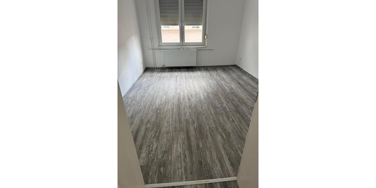 Etagenwohnung Iserlohn Letmathe - 5 Zimmer, 95 m&sup2;, 950&euro; | Angebot:26615561