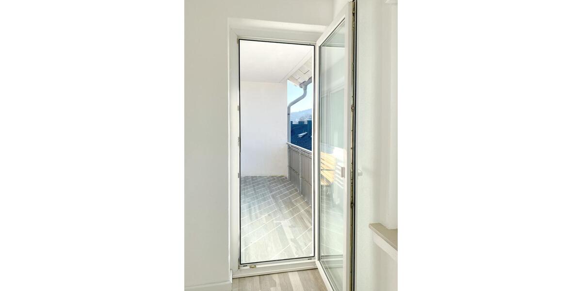 Etagenwohnung Iserlohn - 3 Zimmer, 72 m&sup2;, 700&euro; | Angebot:26003662