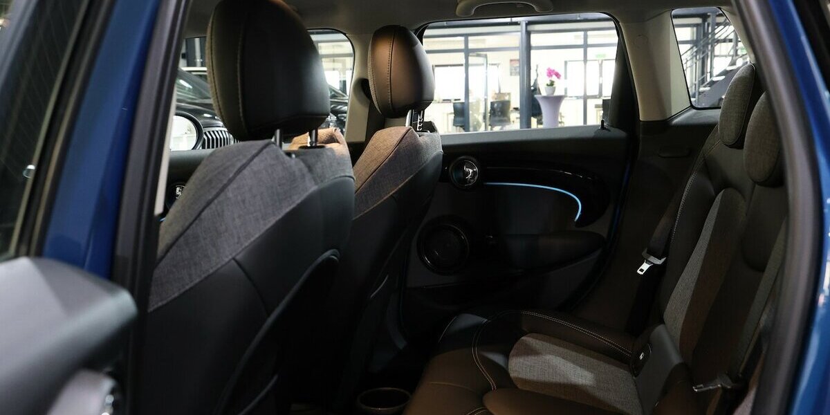 Mini ONE CLASSIC-TRIM / LED / LEDER / NAVI+APPLE 60.000 km 18.111 &euro; Hamm 59077