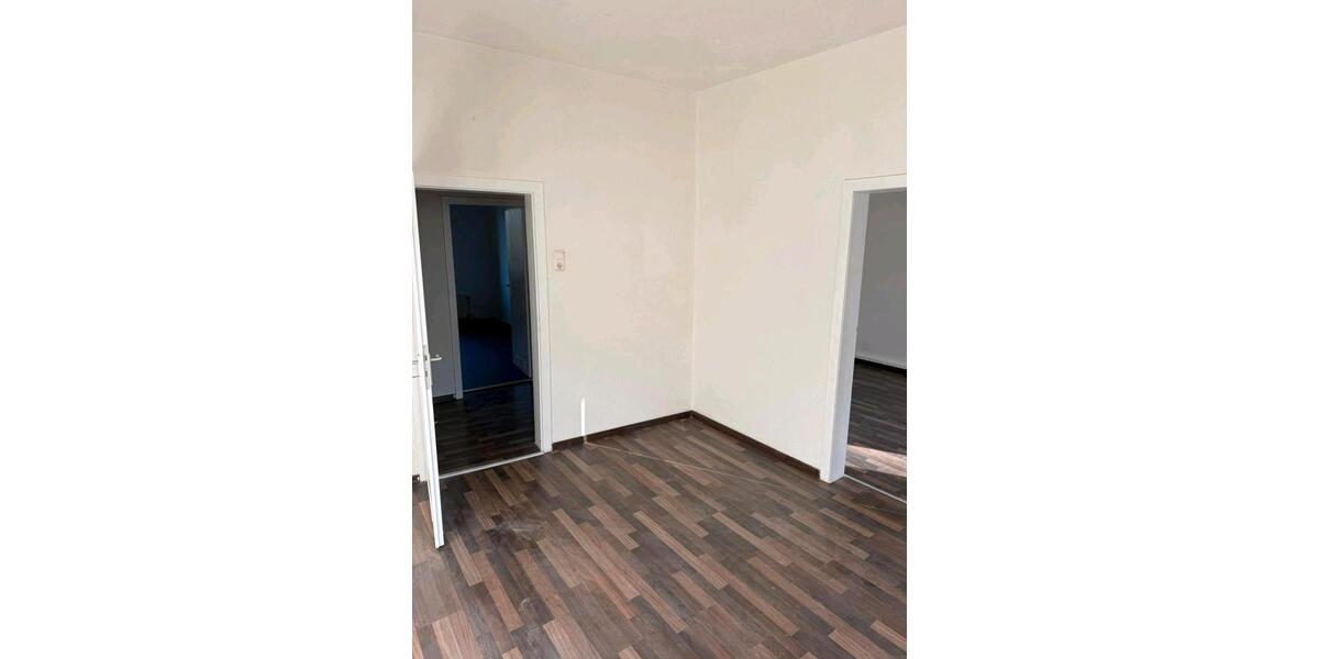 Etagenwohnung Dortmund Scharnhorst - 3.5 Zimmer, 65 m&sup2;, 520&euro; | Angebot:25882180