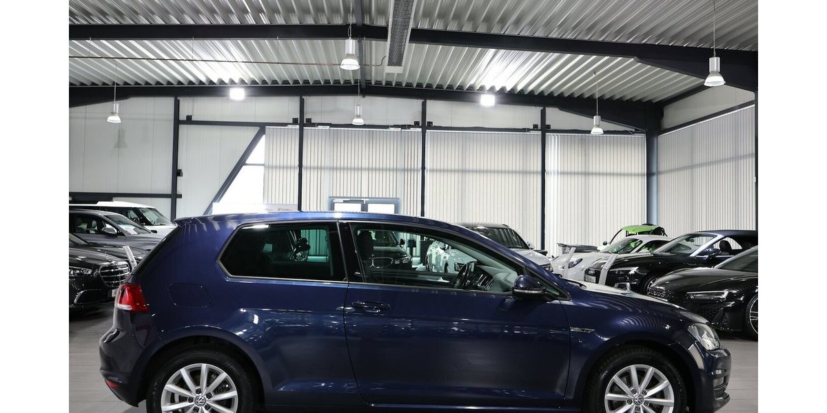 VW Golf VII 1.2 TSI LOUNGE 3-TÜRER / ERST 55.000-KM 55.000 km 10.997 &euro; Hamm 59077