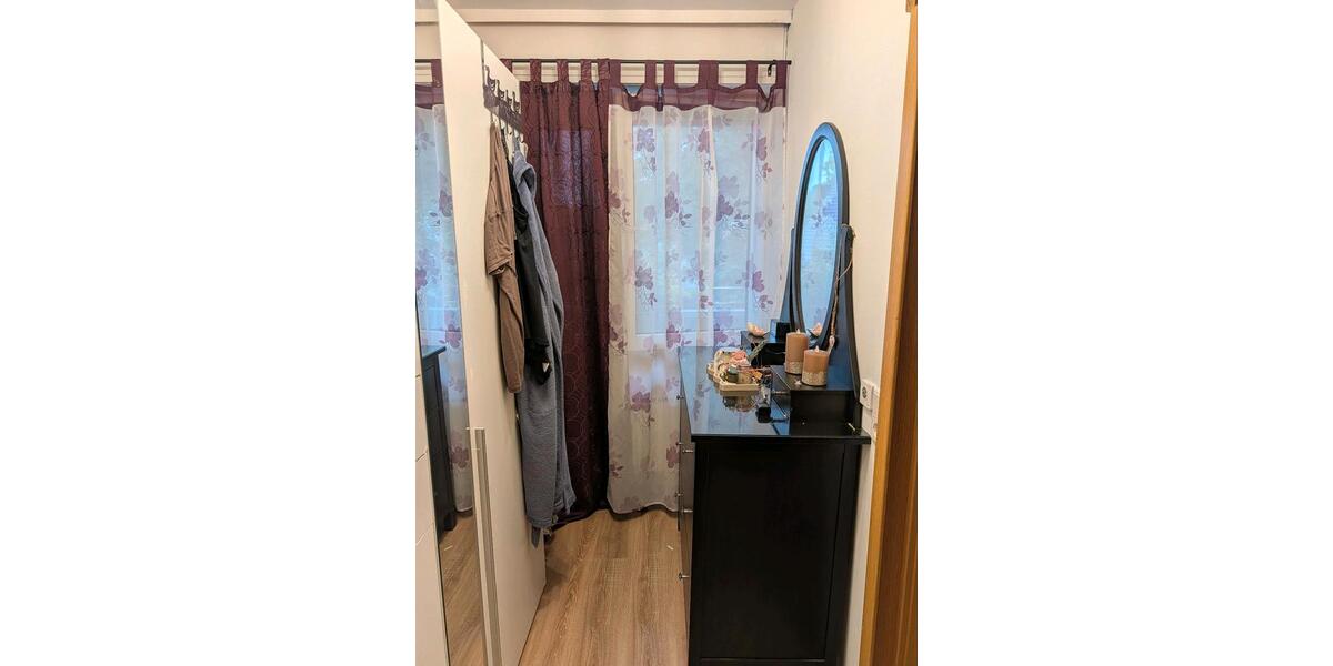 Etagenwohnung Iserlohn Grüne - 2 Zimmer, 60 m&sup2;, 130.000&euro; | Angebot:27290690