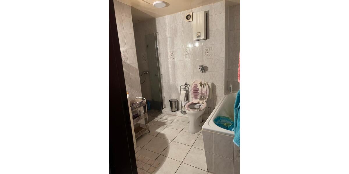 Etagenwohnung Bergkamen - 3.5 Zimmer, 83 m&sup2;, 125.000&euro; | Angebot:26051234