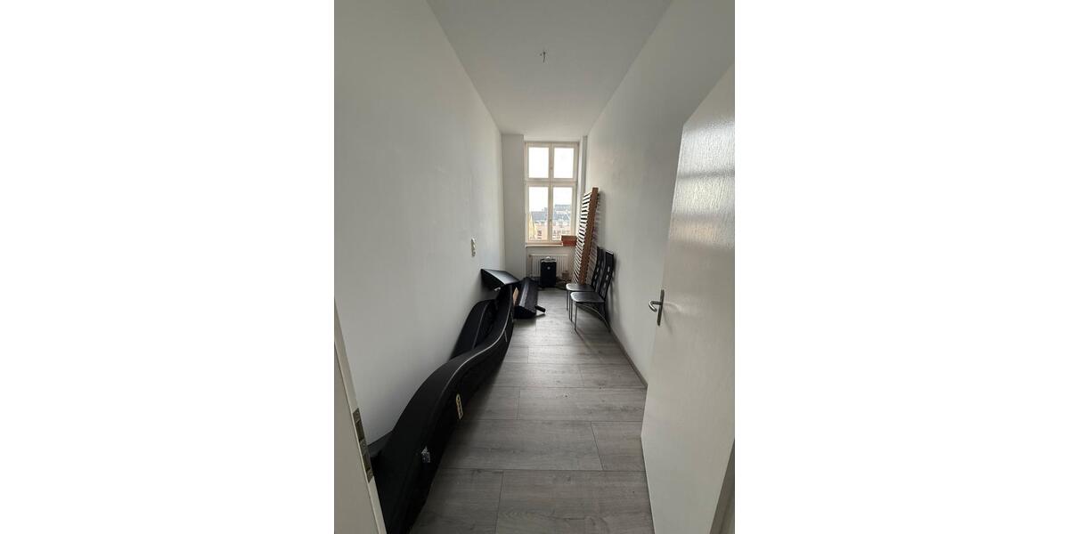 Etagenwohnung Iserlohn Letmathe - 4 Zimmer, 100 m&sup2;, 750&euro; | Angebot:26003667