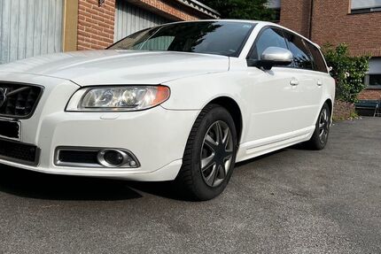 Volvo V70 179.000 km 9.900 &euro; Witten 58453