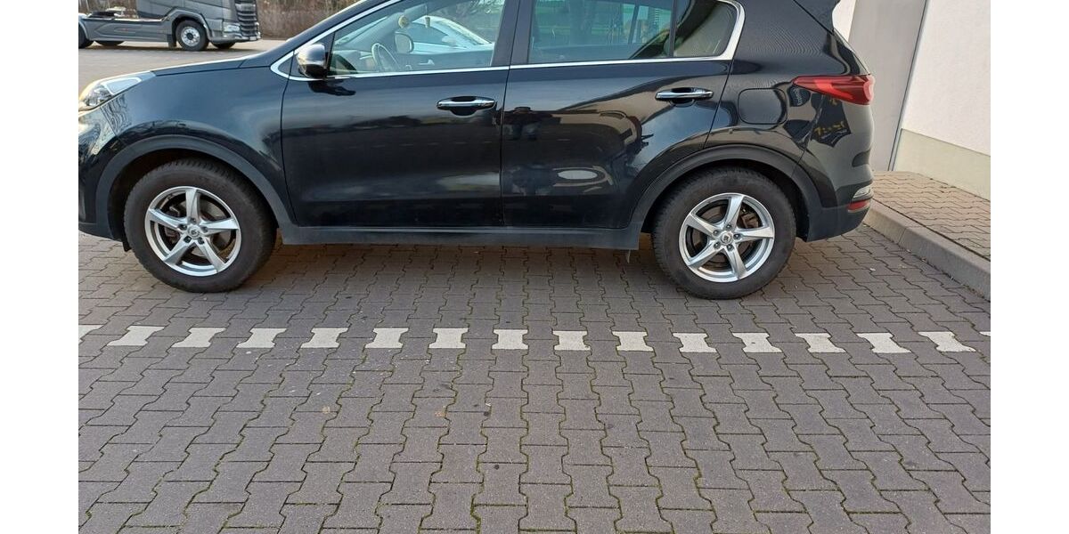 Kia Sportage 23.300 km 17.399 &euro; Unna 59423