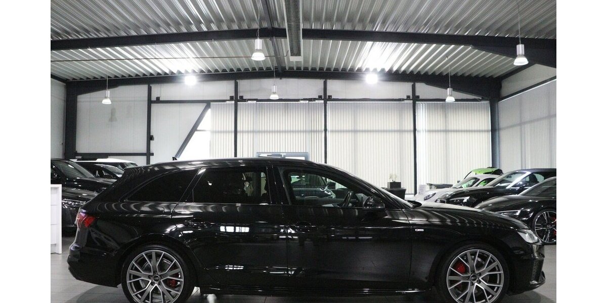 Audi A4 Avant 40 TDI Q S-LINE-COMPETITION-PLUS BLACK 125.000 km 28.333 &euro; Hamm 59077