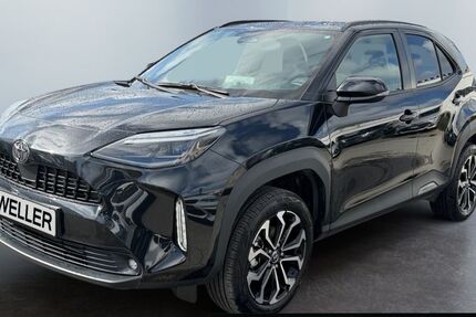 Toyota Yaris Cross 14.871 km 24.580 &euro; Hamm 59067