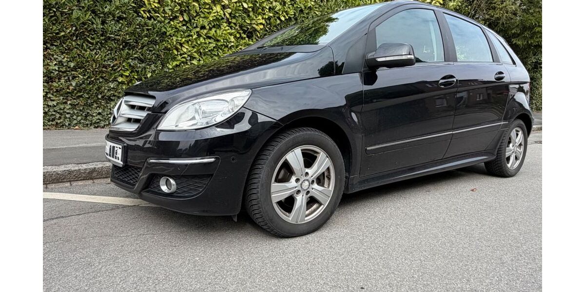 Mercedes-Benz B 180 213.000 km 4.500 &euro; Dortmund 44329