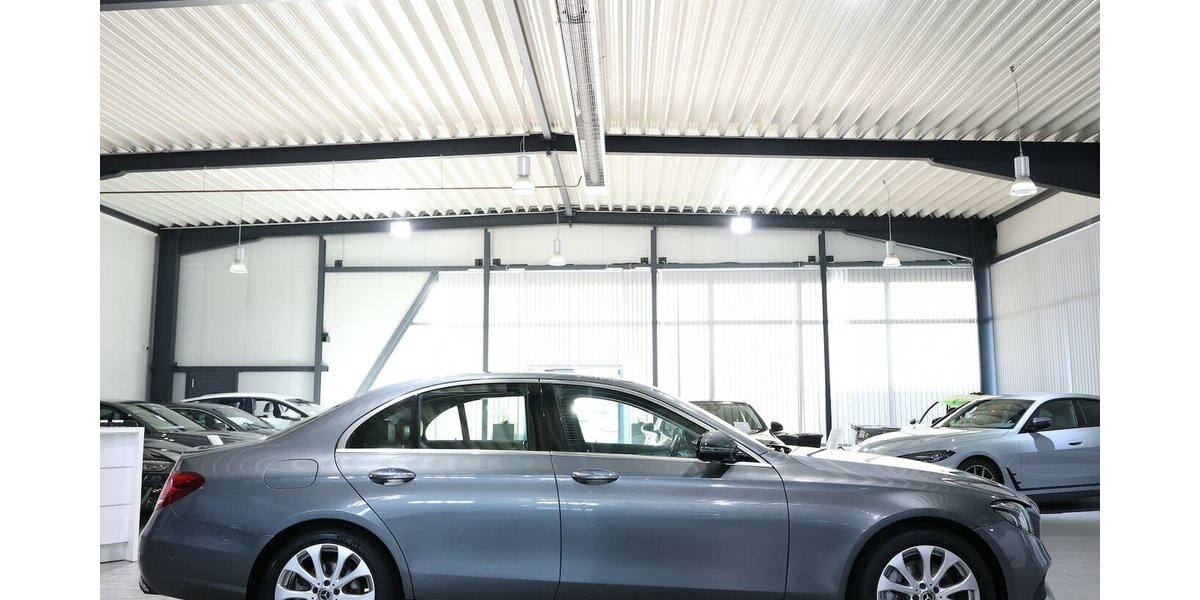 Mercedes-Benz E 220 d 4M LUXURY / WIDESCREEN+HEAD-UP / LED 150.000 km 25.991 &euro; Hamm 59077