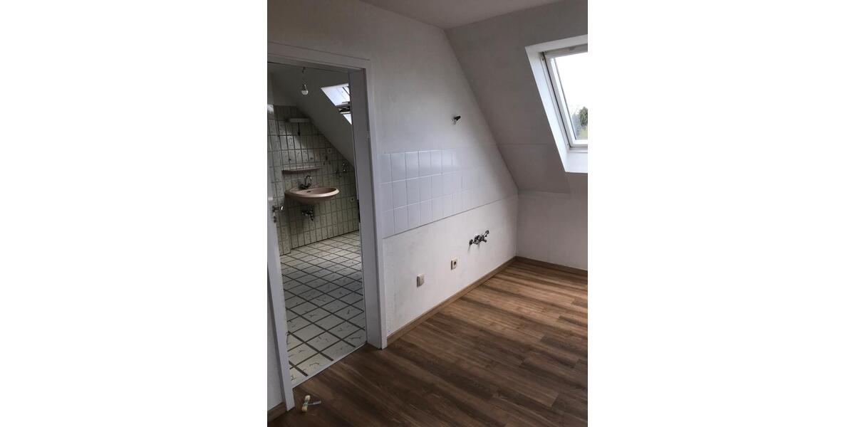 Dachgeschoßwohnung Dortmund Hörde - 1.5 Zimmer, 43 m&sup2;, 125.000&euro; | Angebot:25948283
