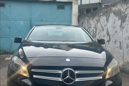 Mercedes-Benz A 180 220.000 km 8.500 &euro; Dortmund 44145