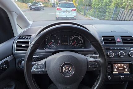 VW Touran 198.500 km 5.900 &euro; Dortmund 44388