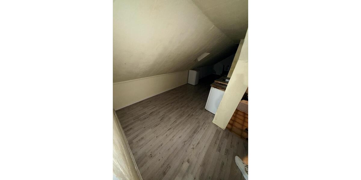 Dachgeschoßwohnung Menden (Sauerland) Berkenhofskamp - 1 Zimmer, 66 m&sup2;, 550&euro; | Angebot:25791797