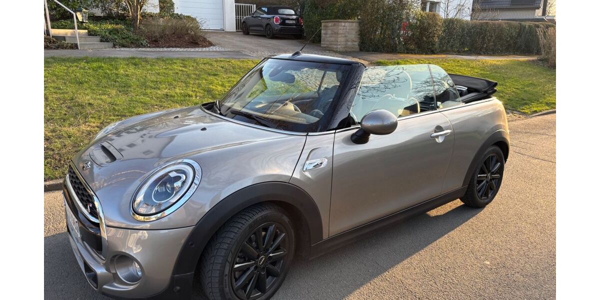Mini Cooper S Cabrio 82.700 km 17.900 &euro; Dortmund 44229