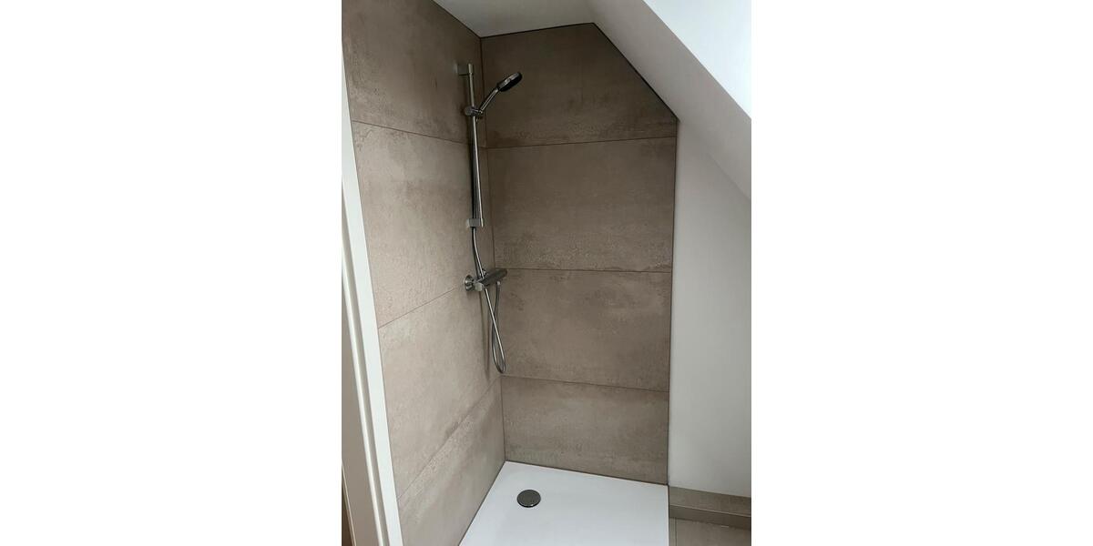 Dachgeschoßwohnung Ahlen - 3 Zimmer, 60 m&sup2;, 750&euro; | Angebot:25061905