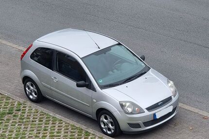 Ford Fiesta 174.445 km 1.890 &euro; Olfen 59399