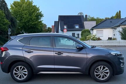 Hyundai TUCSON 160.000 km 11.600 &euro; Unna 59425