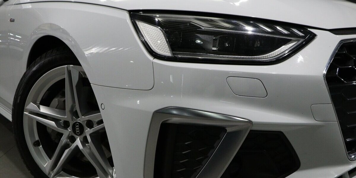 Audi A4 LIMOUSINE 40 TDI S-LINE / MATRIX-LED / 109.000 km 27.555 &euro; Hamm 59077