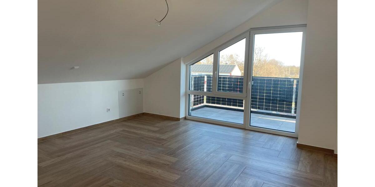 Dachgeschoßwohnung Ahlen - 4 Zimmer, 153 m&sup2;, 1.800&euro; | Angebot:24815718