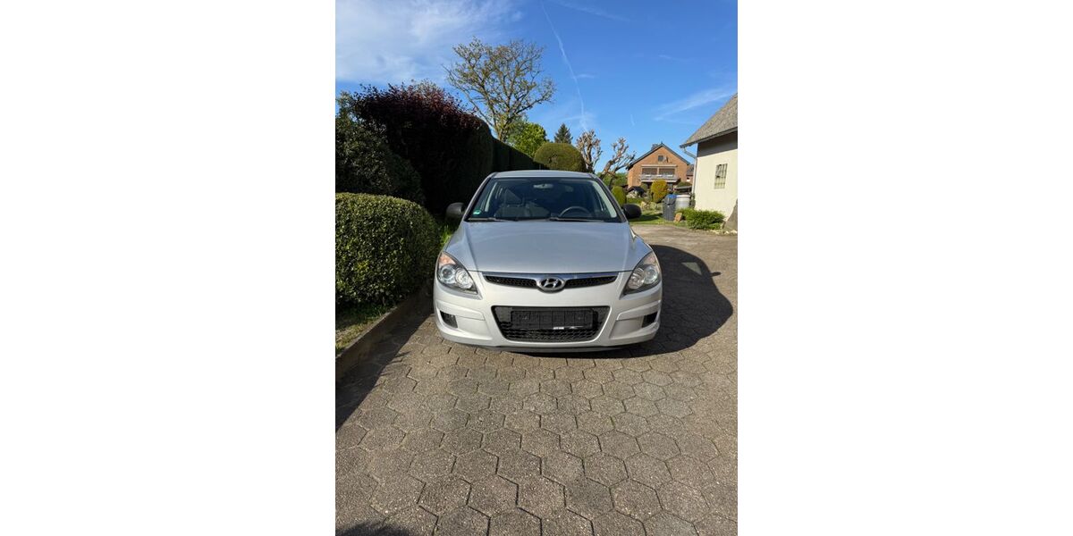 Hyundai i30 212.000 km 1.590 &euro; werne 59368
