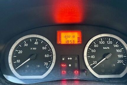 Dacia Logan 184.000 km 2.900 &euro; Waltrop 45731