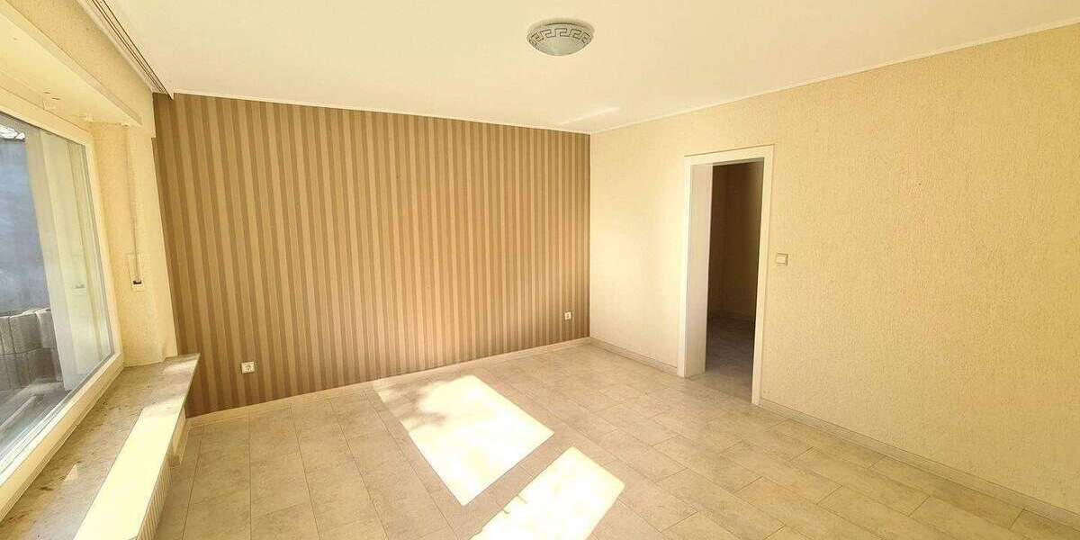 Einfamilienhaus Ahlen Innenstadt - 7 Zimmer, 270 m&sup2;, 559.000&euro; | Angebot:25693139