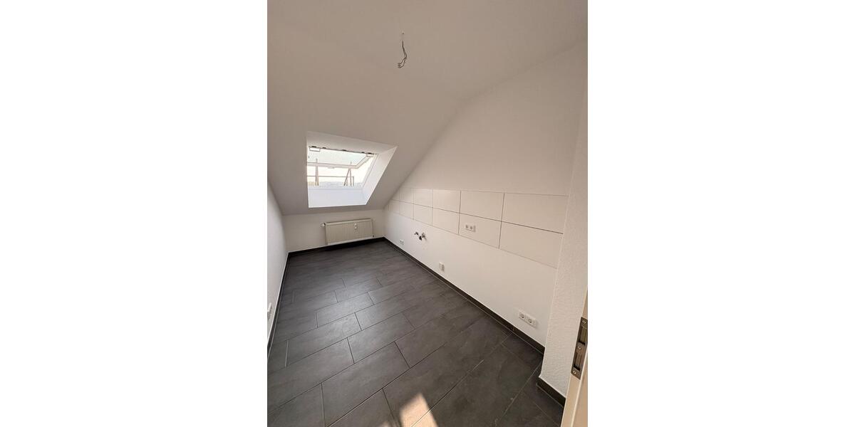 Dachgeschoßwohnung Hamm Herringen - 3 Zimmer, 44 m&sup2;, 440&euro; | Angebot:25839845