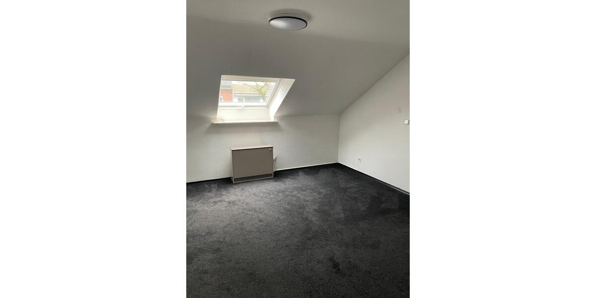 Dachgeschoßwohnung Oer-Erkenschwick Erkenschwick - 2.5 Zimmer, 59 m&sup2;, 442&euro; | Angebot:25292830