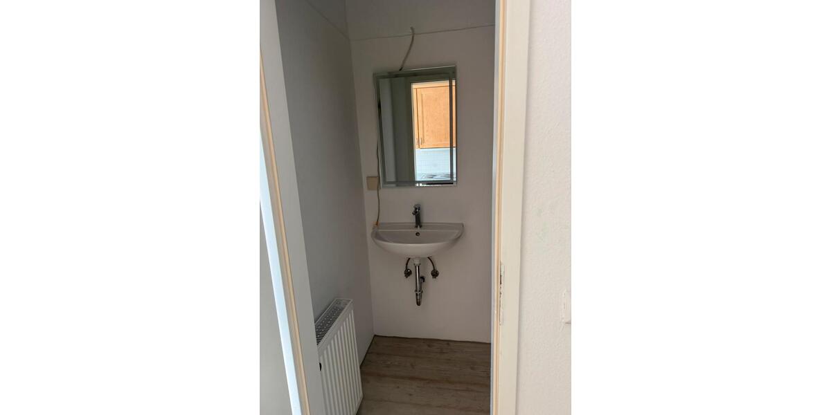 Etagenwohnung Schwerte - 3 Zimmer, 65 m&sup2;, 600&euro; | Angebot:25393016